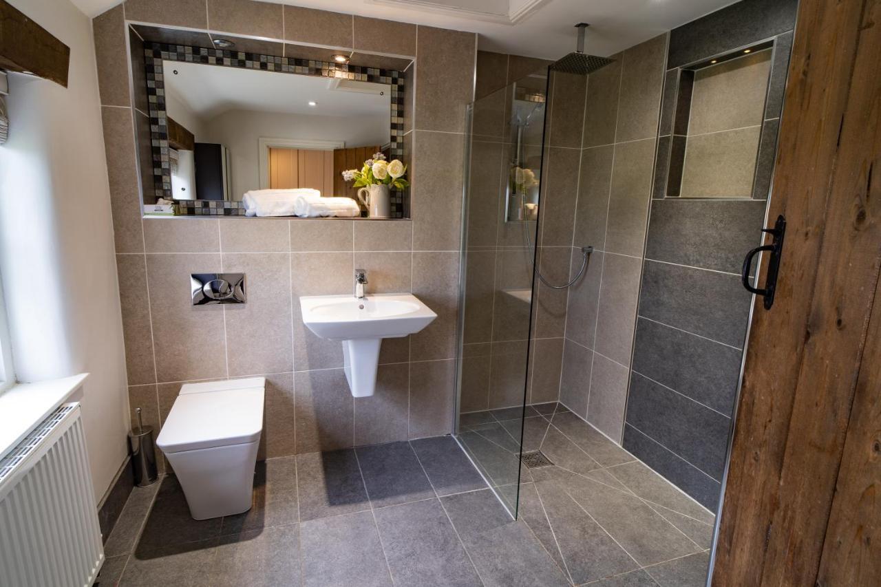 Welsh With Hot Tub - Jubilee House * Wrexham